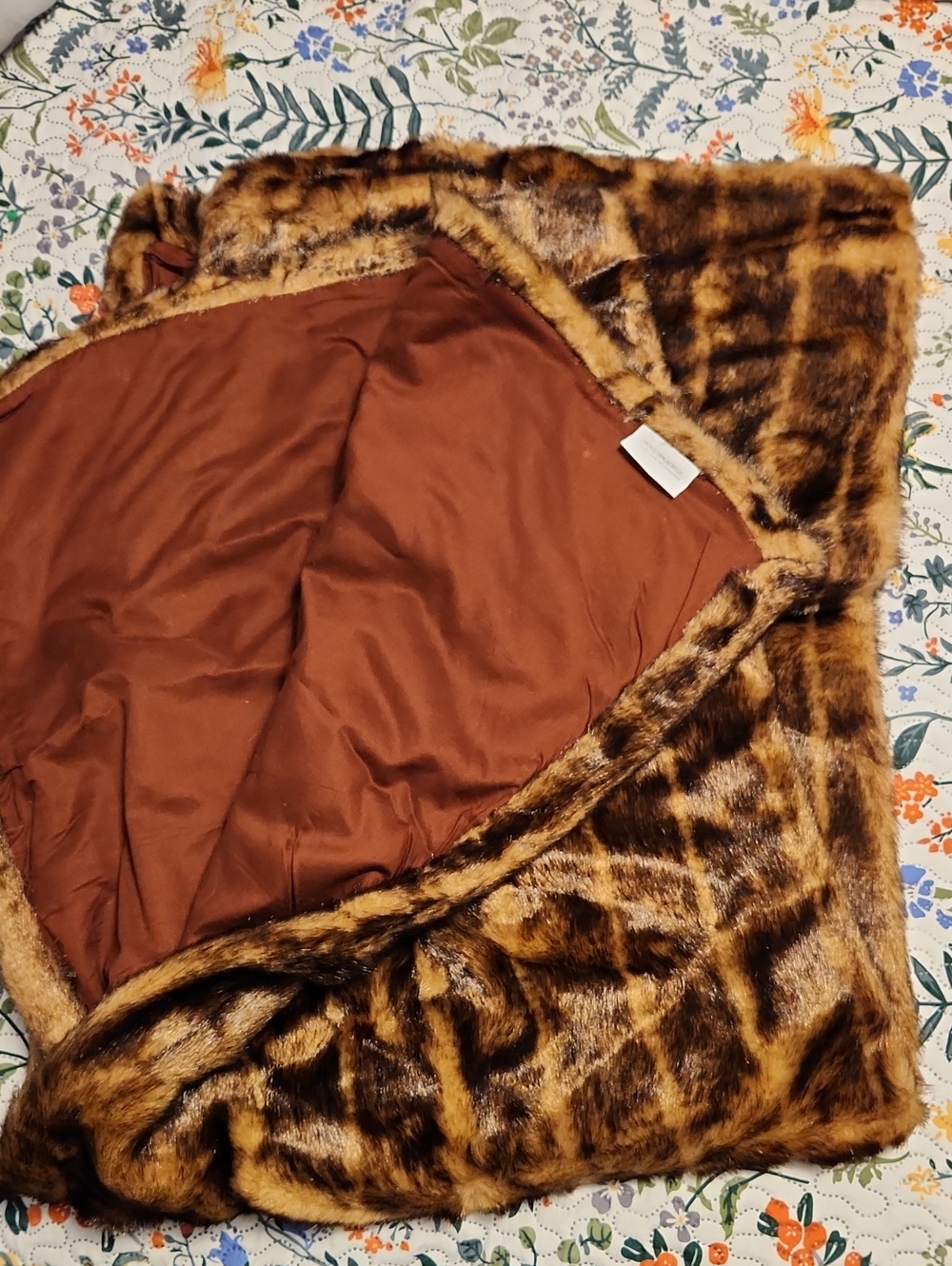 Faux Fur Throw Blanket in Brown - Luxurious Home Bedding